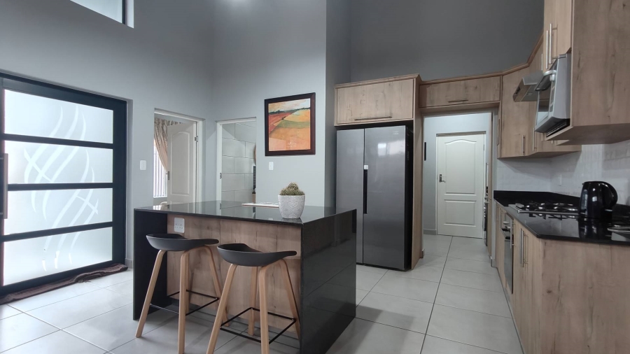 3 Bedroom Property for Sale in Hartenbos Heuwels Western Cape